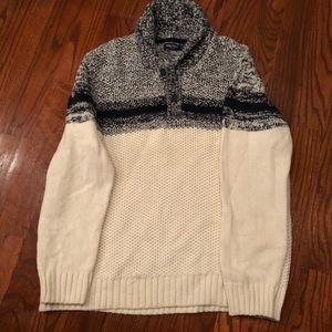 Men’s Nautica sweater